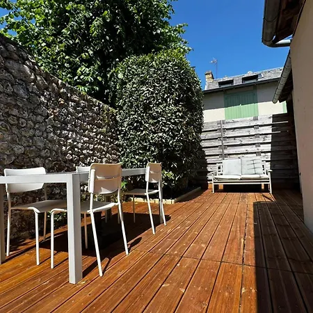 June - House In Honfleur, Terrace, Private Parking Hébergement de vacances